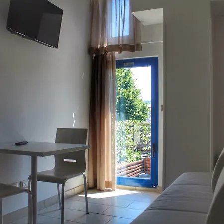 Apartmanhotel Time Out Casalecchio di Reno