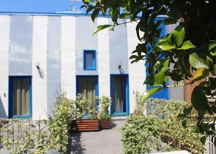 Time Out 公寓式酒店 3*